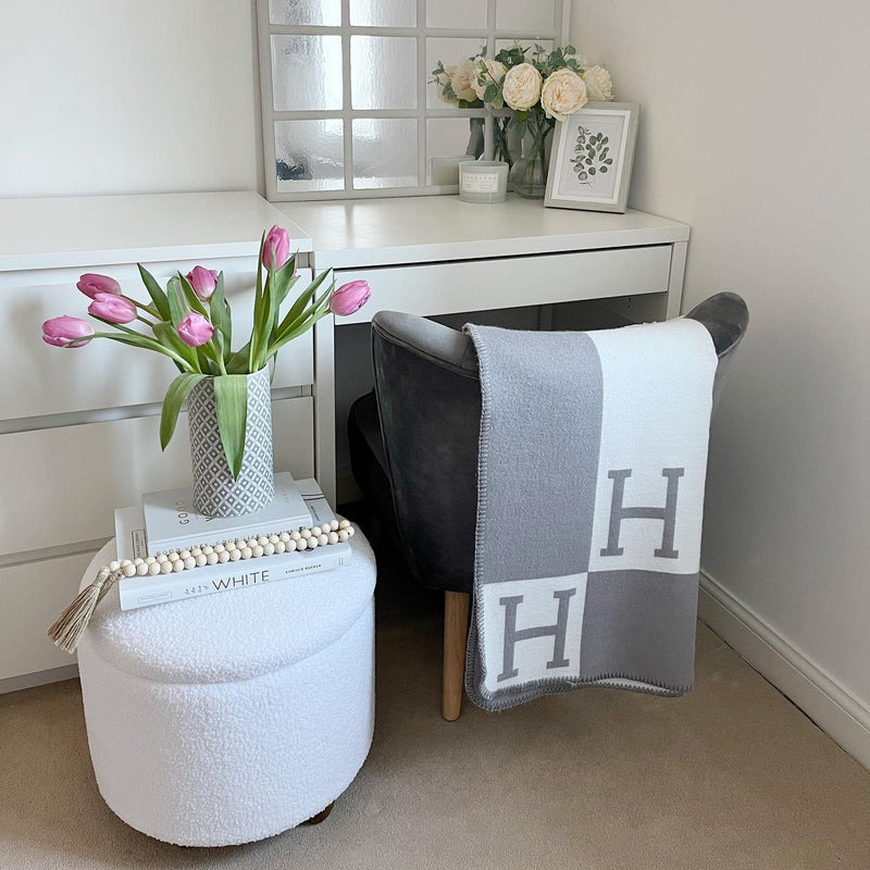 Modern White Boucle Vanity Stool With Lifted Top Storage Round Ottoman